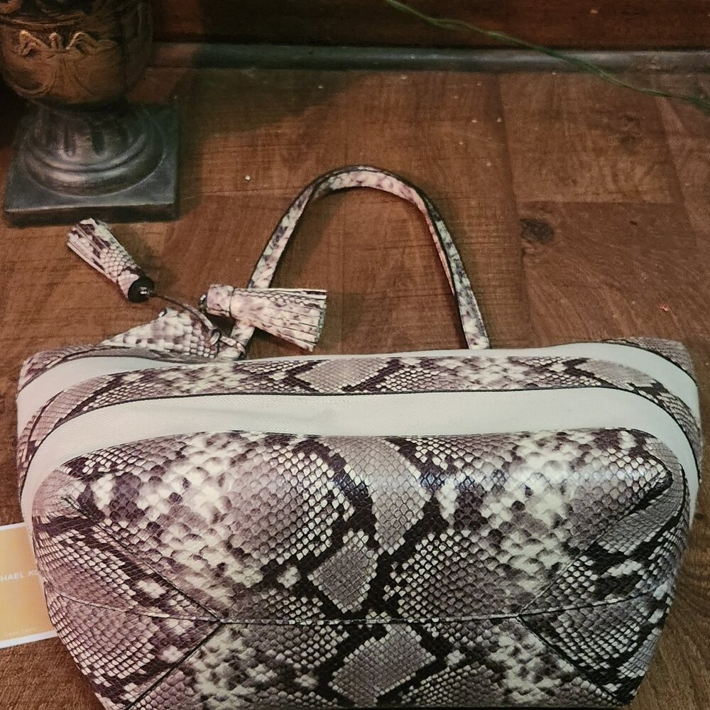 SAVED for : firstdownkicks Snake Print Michael kors  Tote with Wrist-let/Pouch - Picture 6 of 14